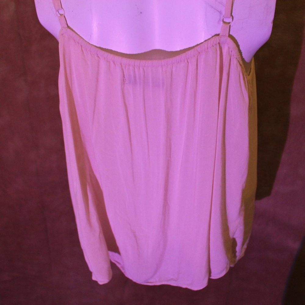 Old Navy Tank - Picture 6 of 7